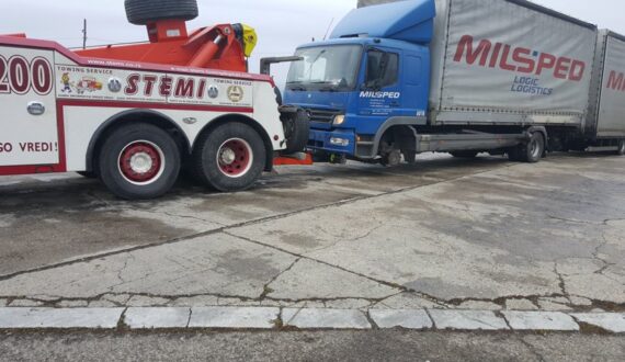 Šlep služba u Jagodini - STEMI - Šlepovanje kamiona, autobusa, teških mašina i svih vrsta vozila