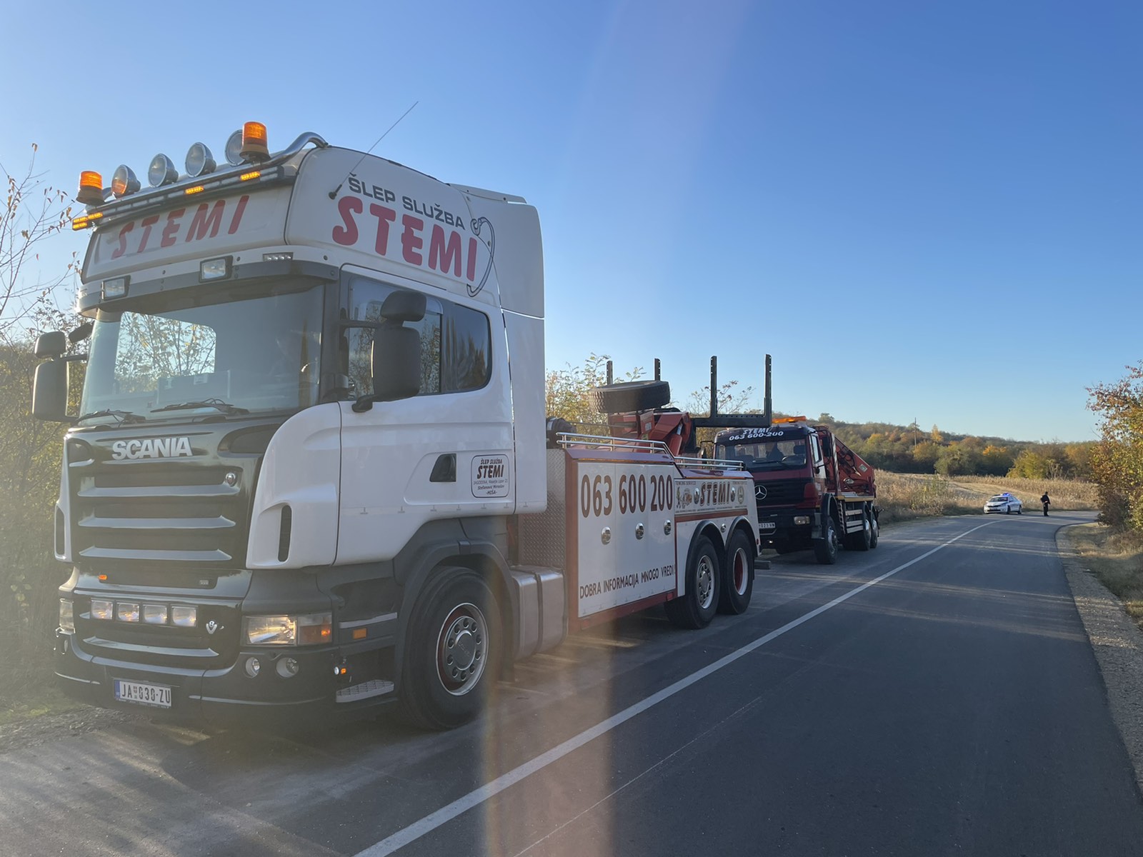 Šlep služba Jagodina - STEMI - Šlepanje kamiona, autobusa, teških mašina i svih vrsta vozila Srbija